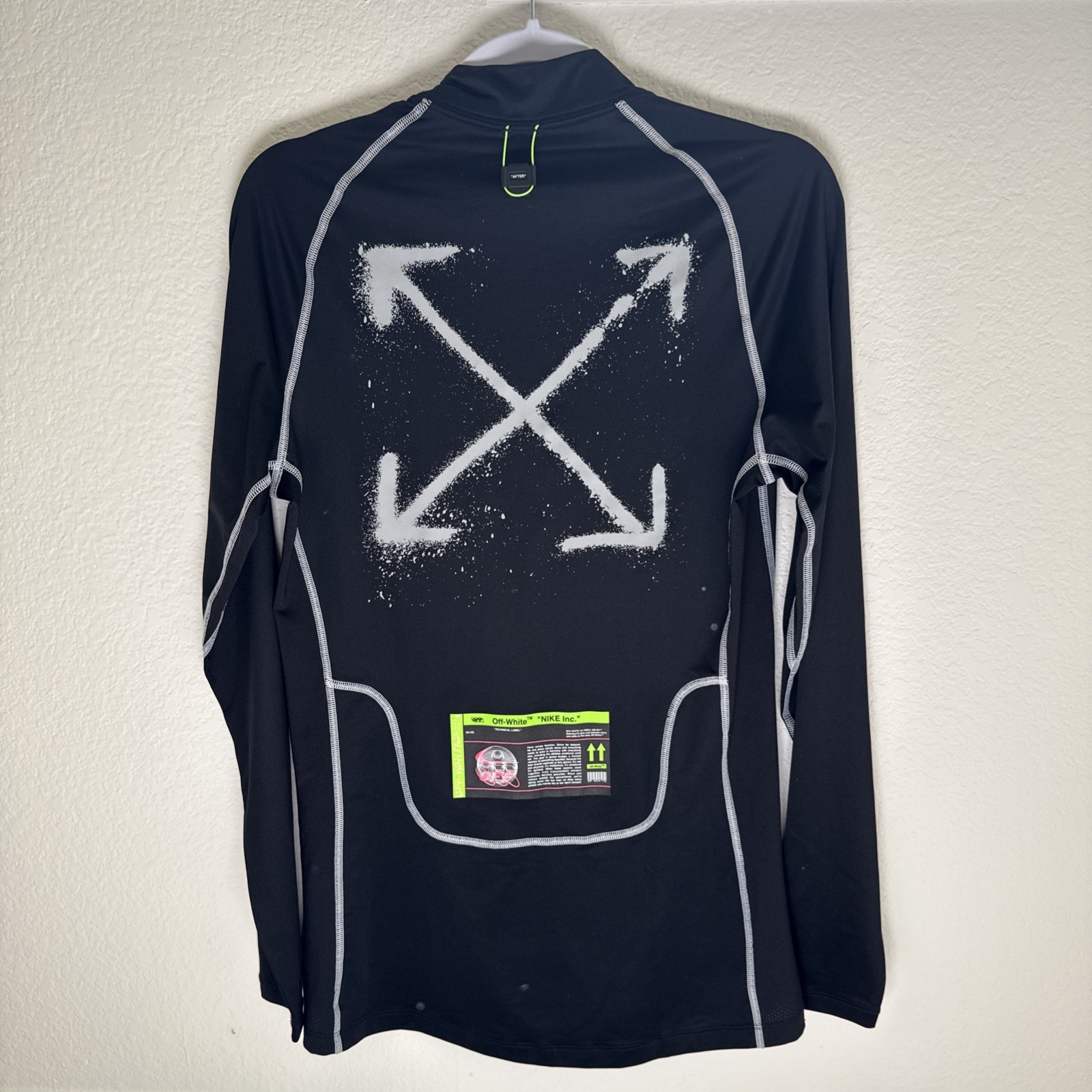 OFF-WHITE X NIKE PRO LONG SLEEVE TOP CN5528-010 LARGE NEW W/TAG
