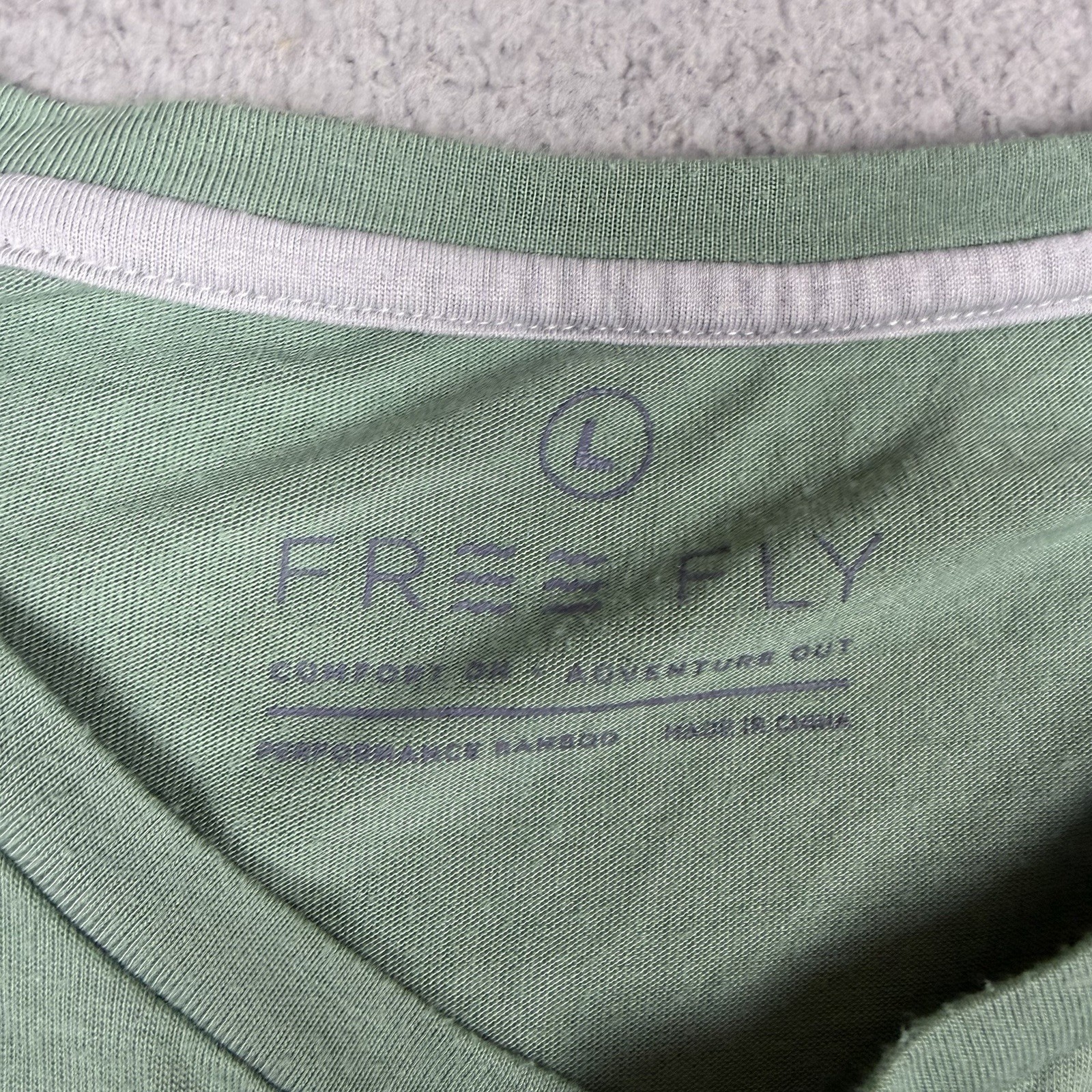 Free Fly Shirt Mens L Green Bamboo Performance Short Sleeve Chest Pocket Tee