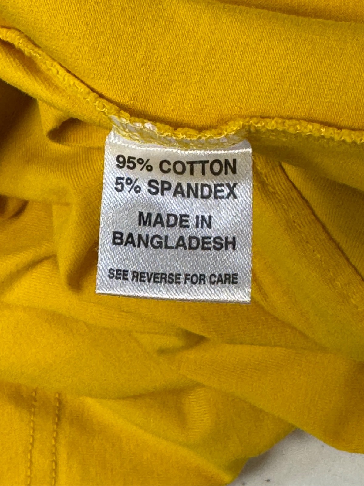 International Male Summer Men&rsquo;s Yellow Fearless Bear Crew-neck T-shirt size L