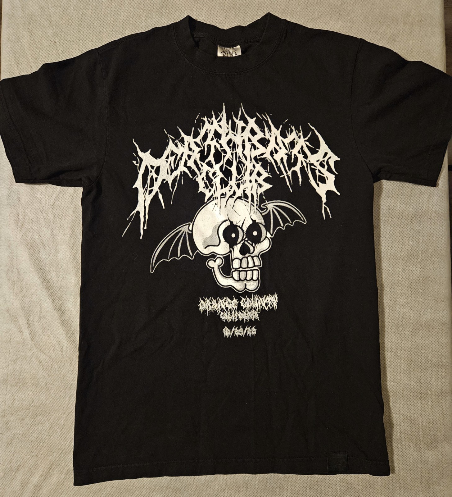 Men&rsquo;s S black, Short Sleeve, Shaka Wear, Unreadable Font Graphic