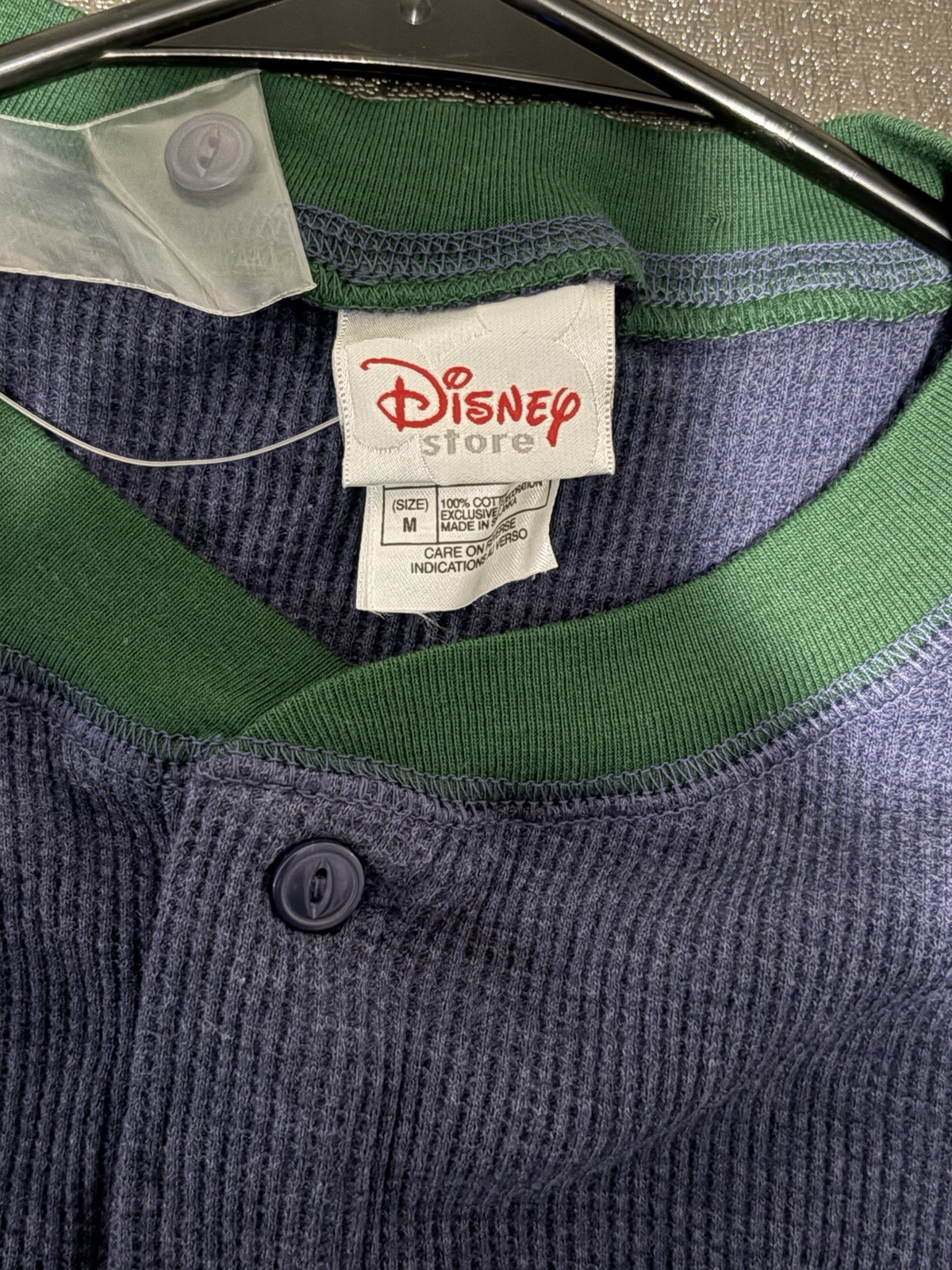 Vintage Disney Store Goofy Embroidered Waffle Knit Henley Shirt Mens Medium