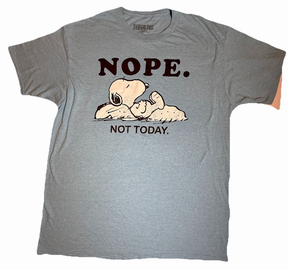 PEANUTS SNOOPY LIGHT BABY BLUE T-SHIRT SIZE LARGE-601