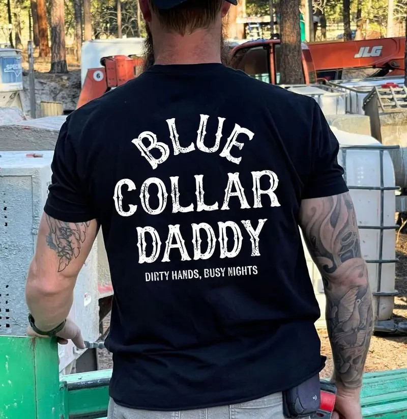 Blue Collar Daddy Men&rsquo;s T-Shirt, Perfect Gift for Fathers, Father&rsquo;s dad gifts