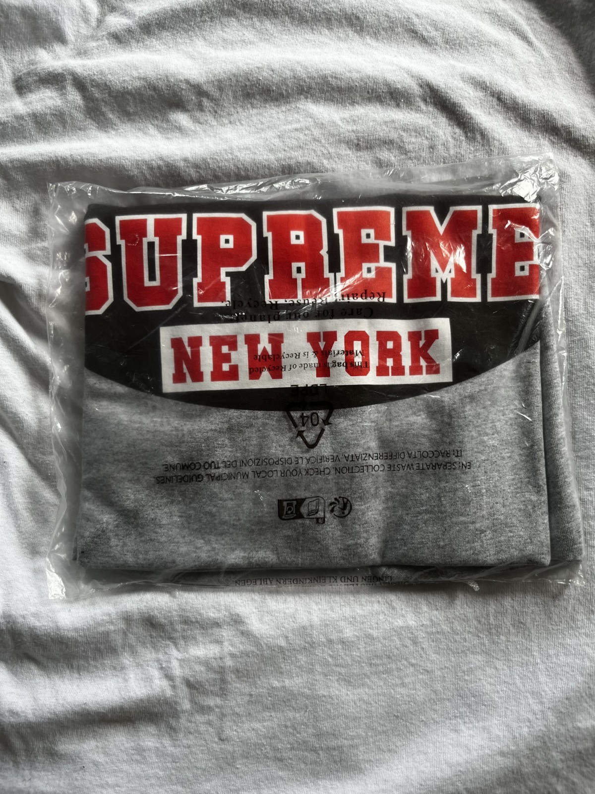 Supreme New York Tee Heather Grey Men&rsquo;s Medium – SS23 – BRAND NEW