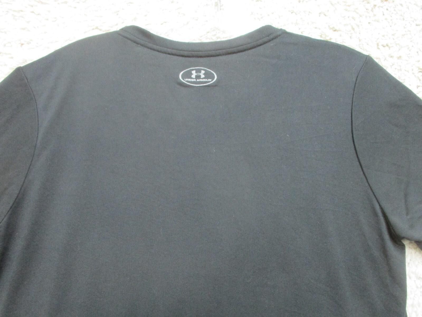 Under Armour Shirt Medium Adult Black Semi Fitted Spell Out Logo Stretch Mens M