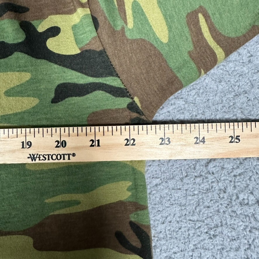 RothCO Shirt Mens XL Green Camo Graphic Tee Hunting Casual Preppy Logo