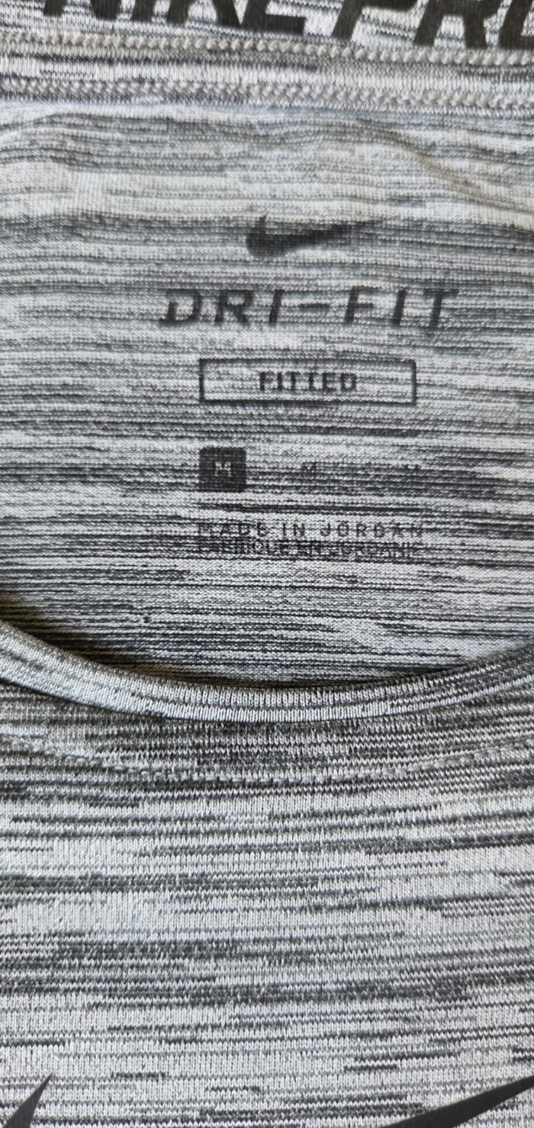 Nike Men&rsquo;s Pro Dri-Fit Performance grey Fitted Tee, size medium