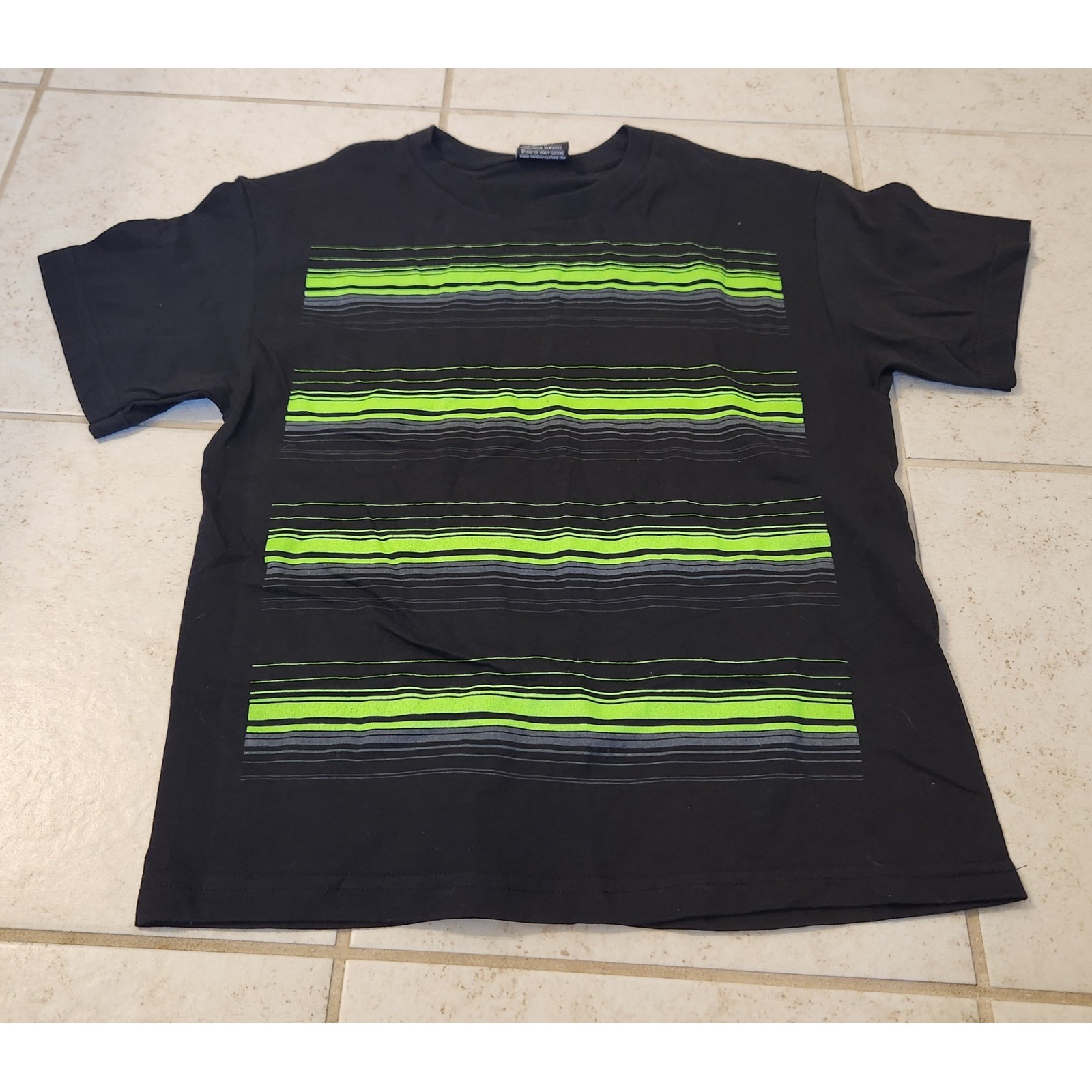 Top Heavy Clothing Mens Black Neon Green Striped Graphic T-Shirt Large 2008 Vtg