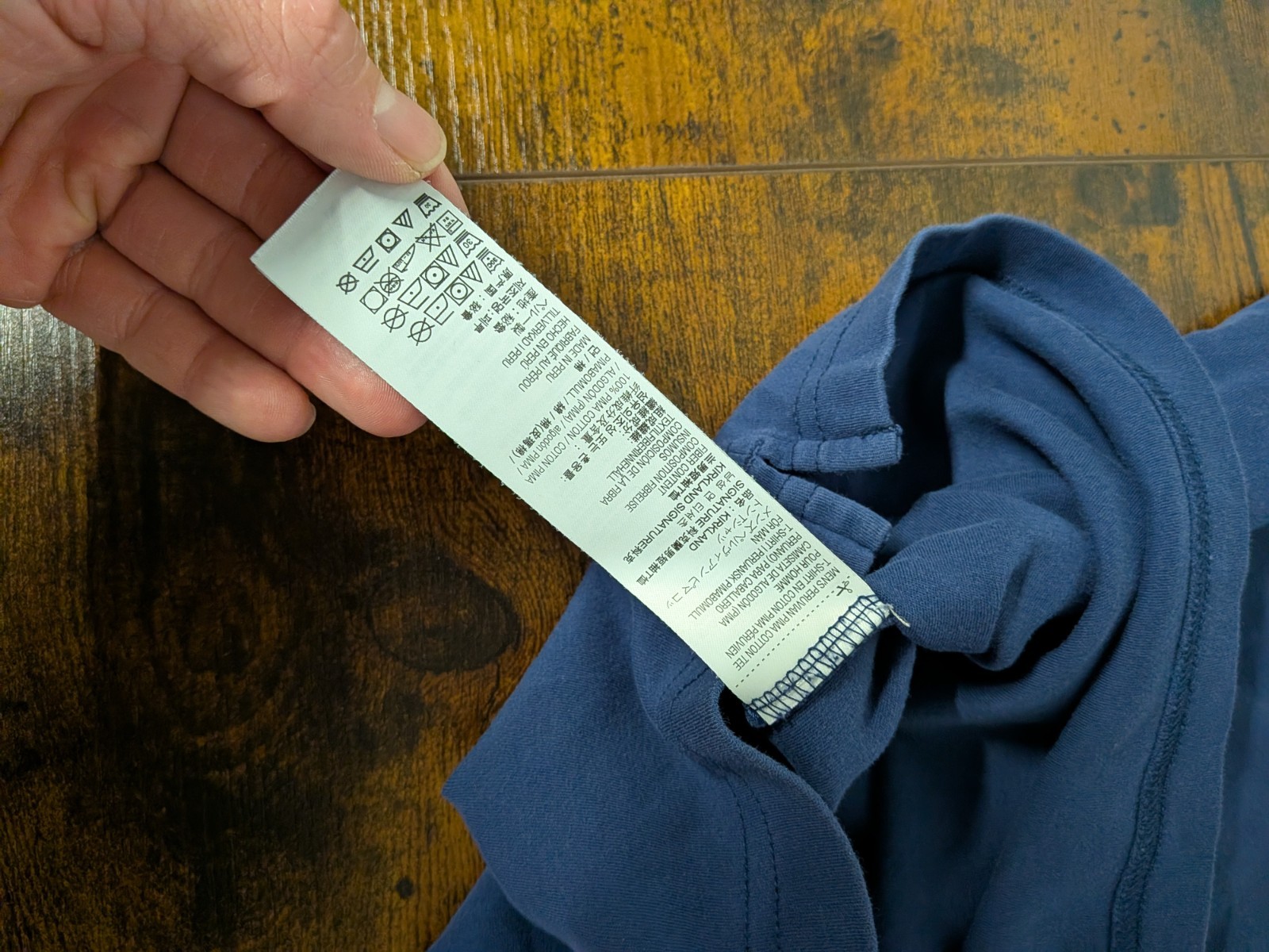 Kirkland Signature Pima Cotton Tee T Shirt Blue Medium Peru Made