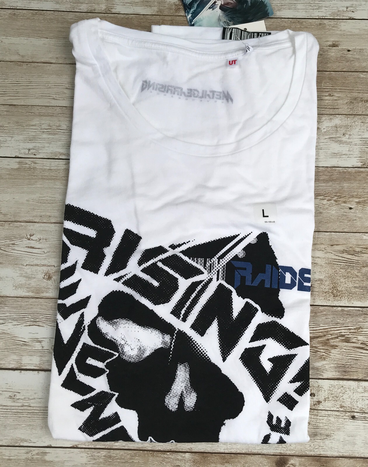 L(JPN) size UNIQLO UT METAL GEAR RISING T-shirt White Japan Sony New w/tags