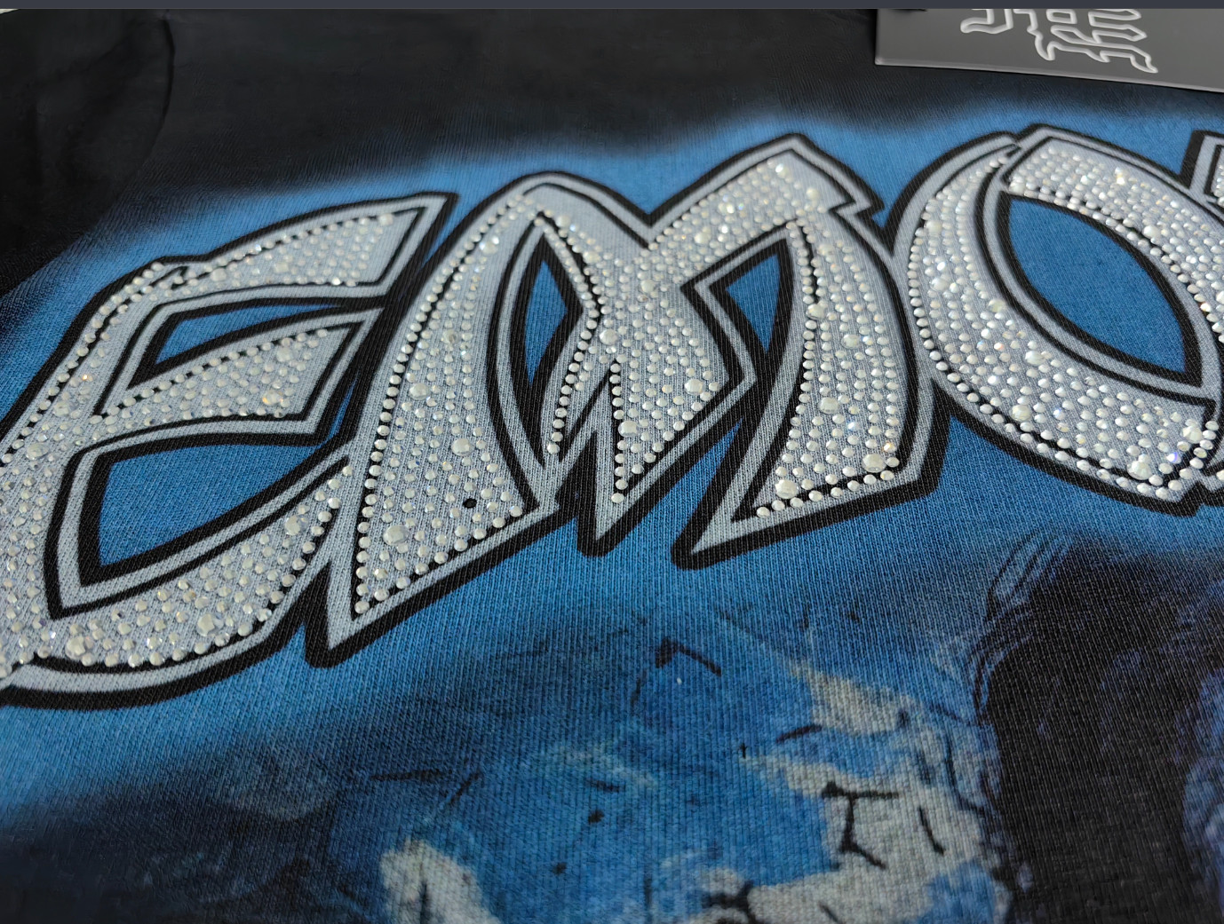 NEW 2026 Mixed Emotion Black « Spirit » Rhinestone High-Quality Men&rsquo;s T-Shirt S-XL