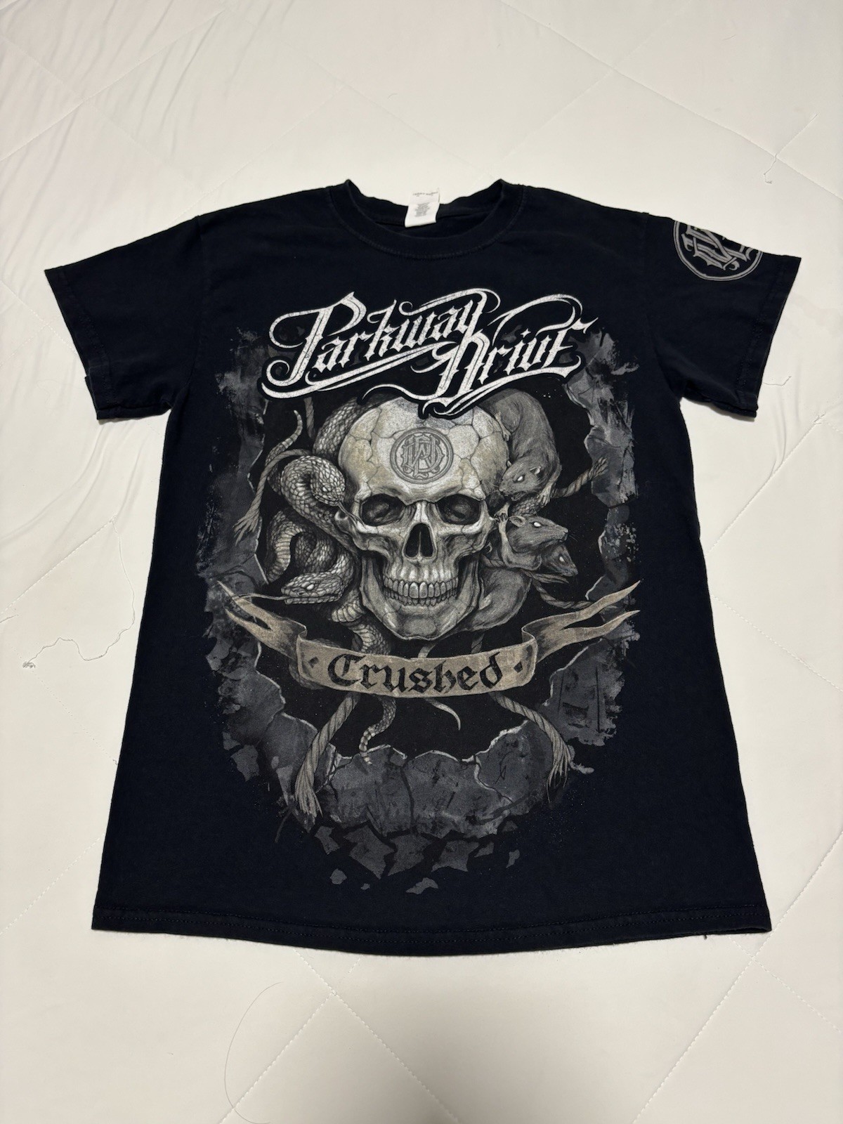 2015 Parkway Drive Crushed Skull Band T-Shirt Size S Ire Album Era Metalcore PWD