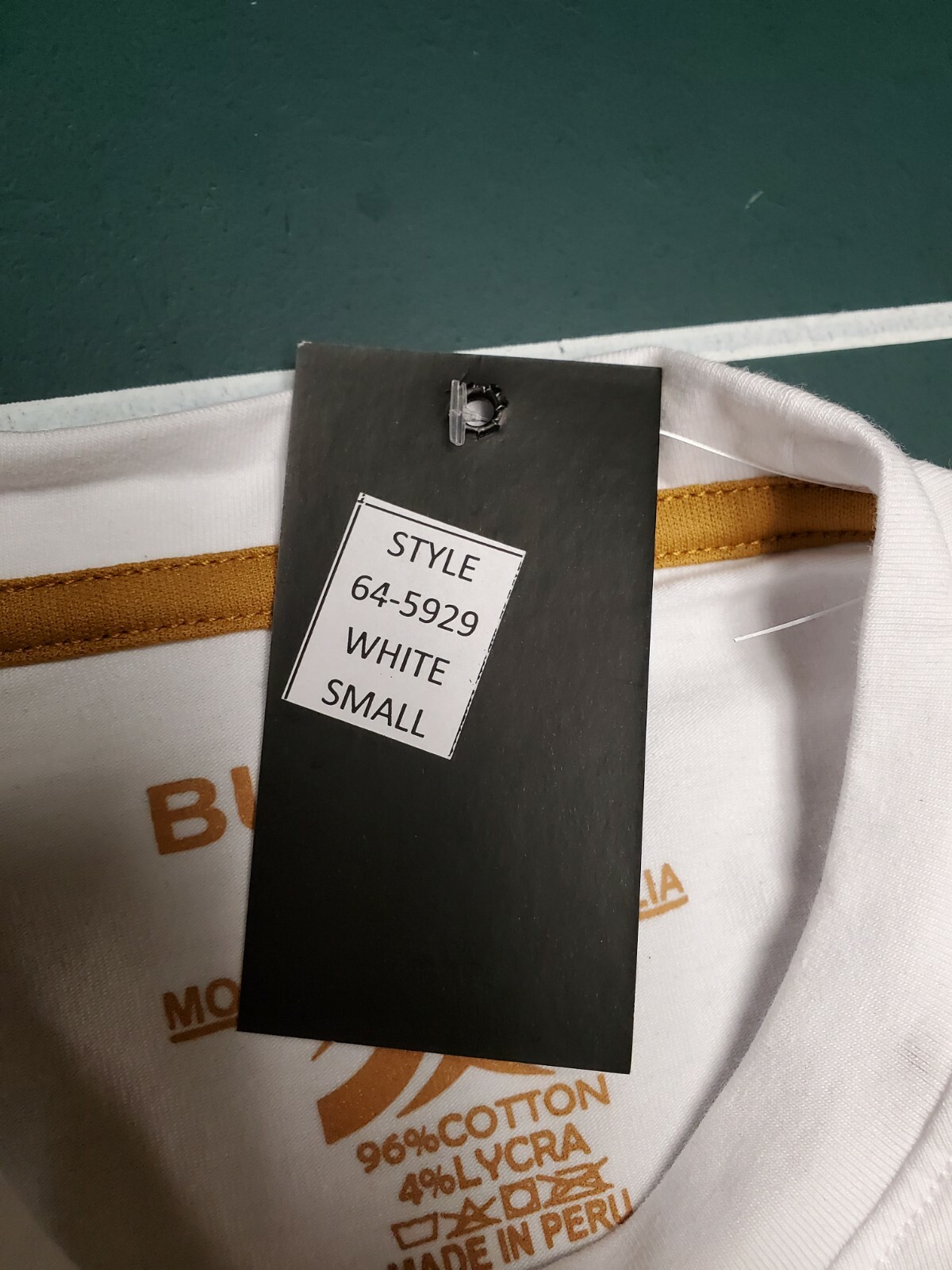 Men&rsquo;s Bucheli Slim Fit White Cotton/Lycra Stretch Fashion Tee Free Ship