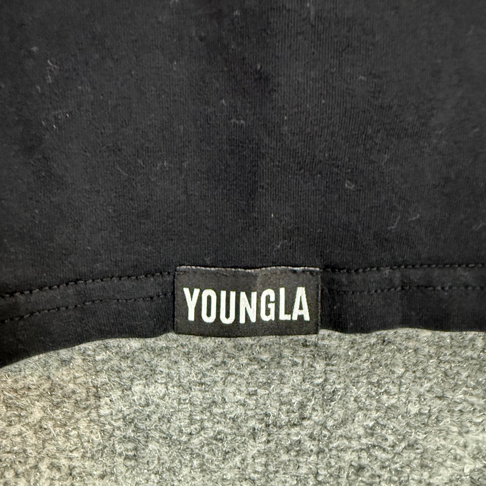 YoungLA Tshirt Mens Large Black Logo Tab Gym Workout Fitness Training Essential