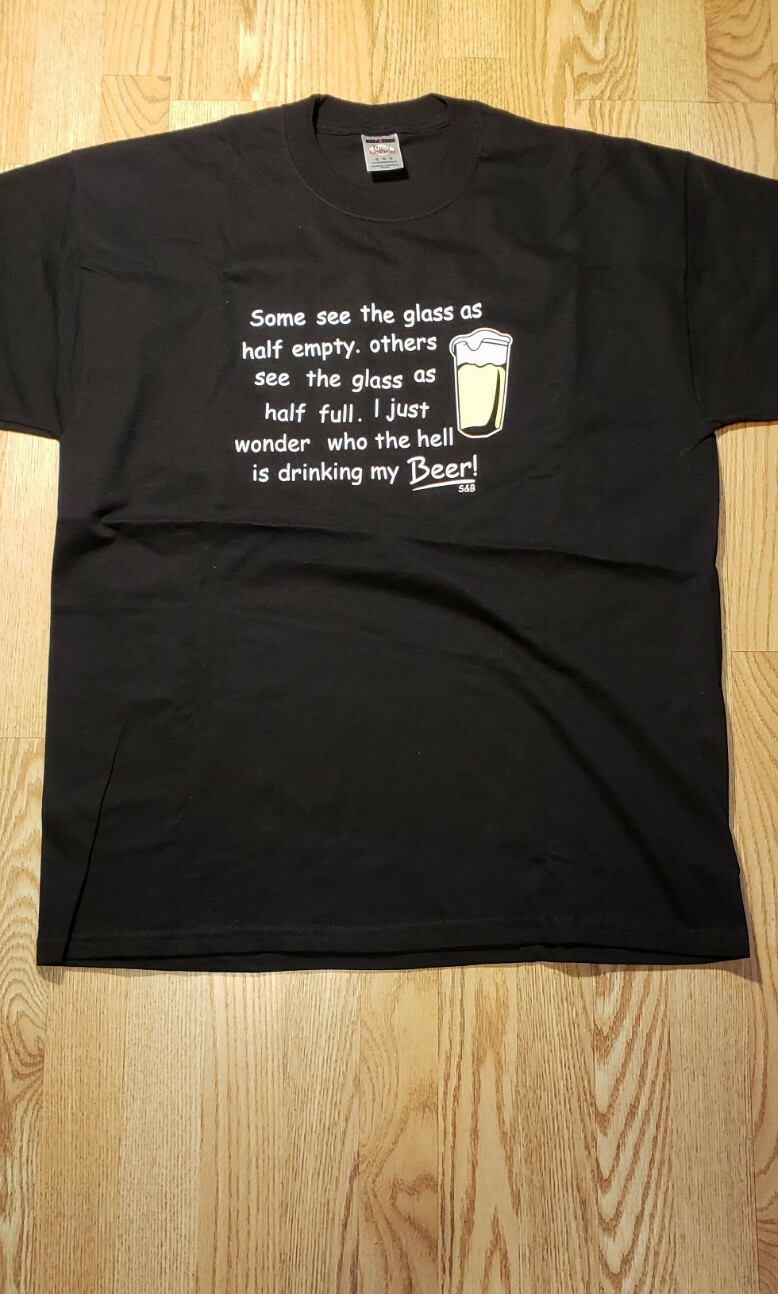 BEER DRINKING Glass half empty Men&rsquo;s T-Shirt XL Black Short Sleeve Jerzees NICE