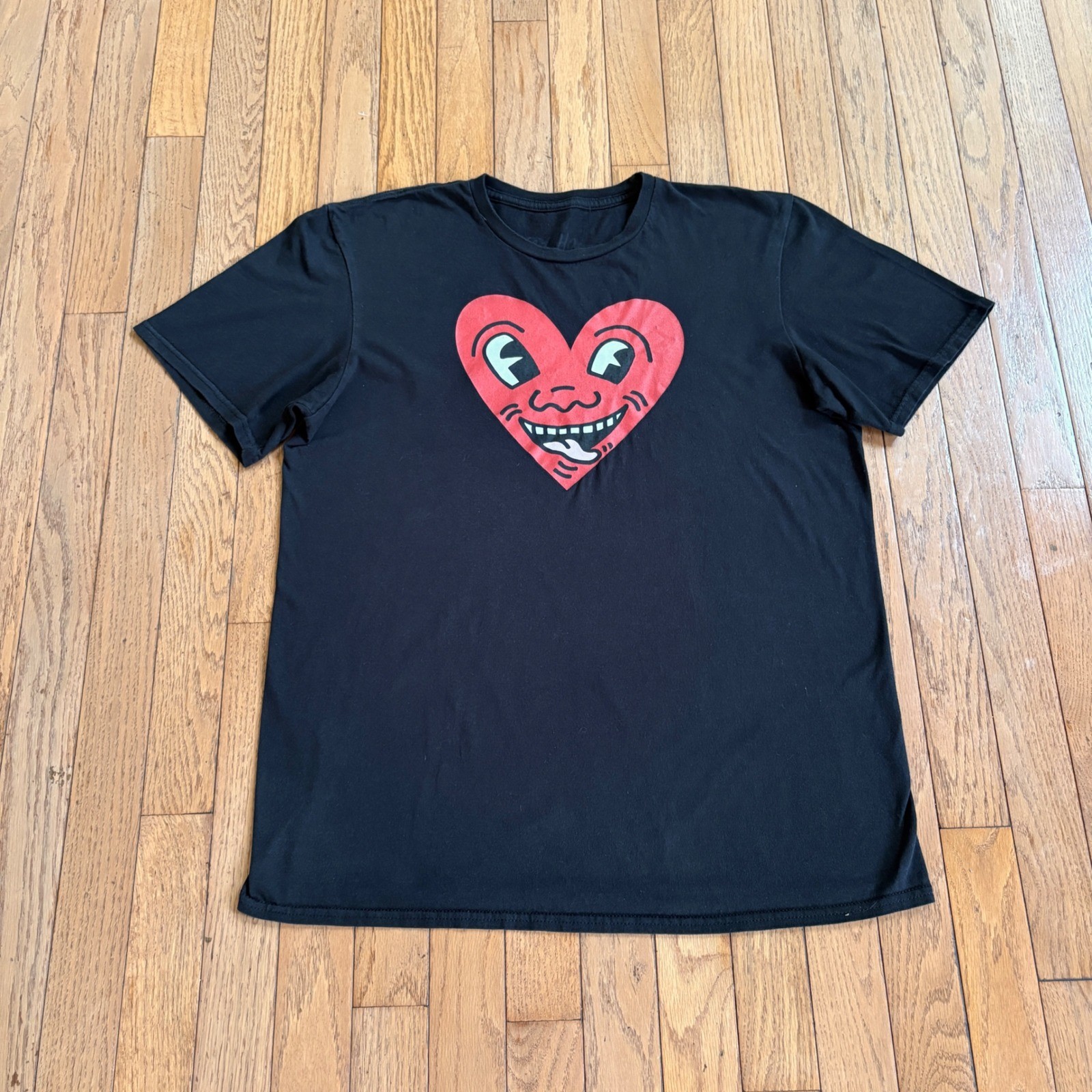 Keith Haring Graphic T-Shirt Heart Face Medium Black Mens Shirt Urban Streetwear