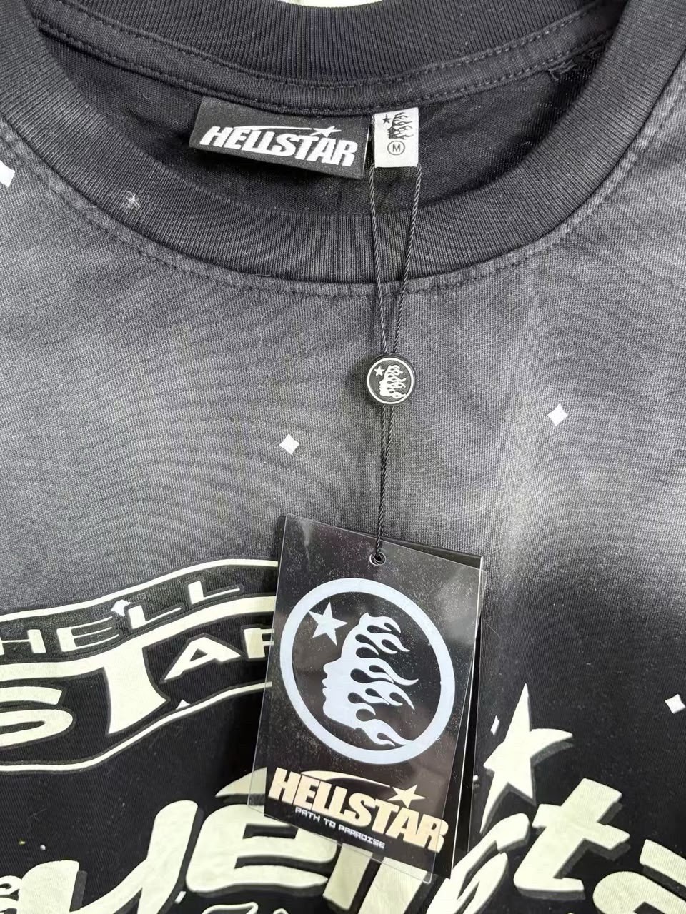 Hellstar Men’s Black Graphic Logo Print Crew Neck Short Sleeve T-Shirt Size M