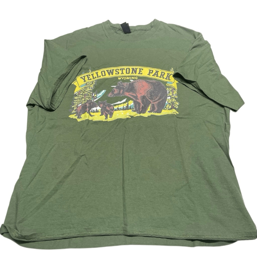 Hunter Green Yellowstone Park Souvenir Tee