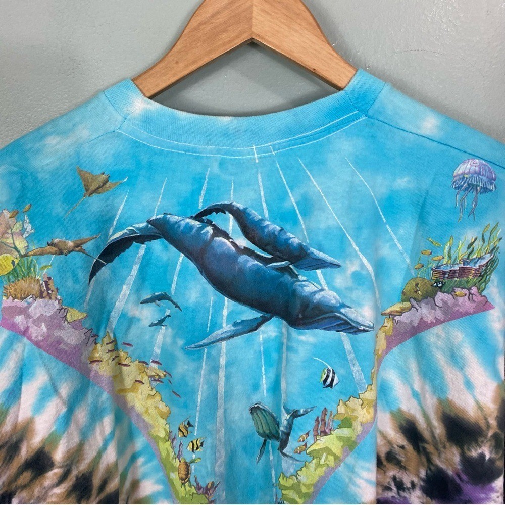 Liquid Blue VTG Aquatic Underwater Dolphins Coral Reef Ocean AOP XL T Shirt Tee