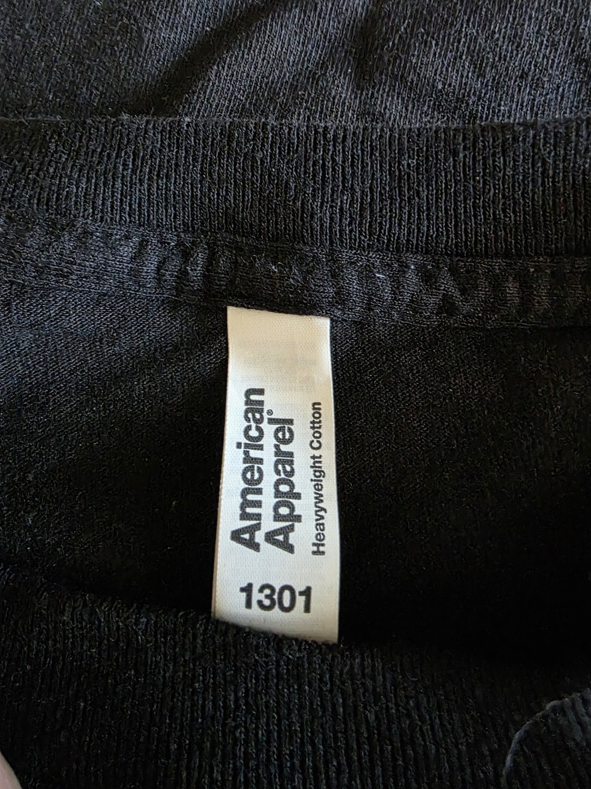 American Apparel 1301 Men&rsquo;s M Black Crew Neck Short Sleeve Cotton Graphic Tee