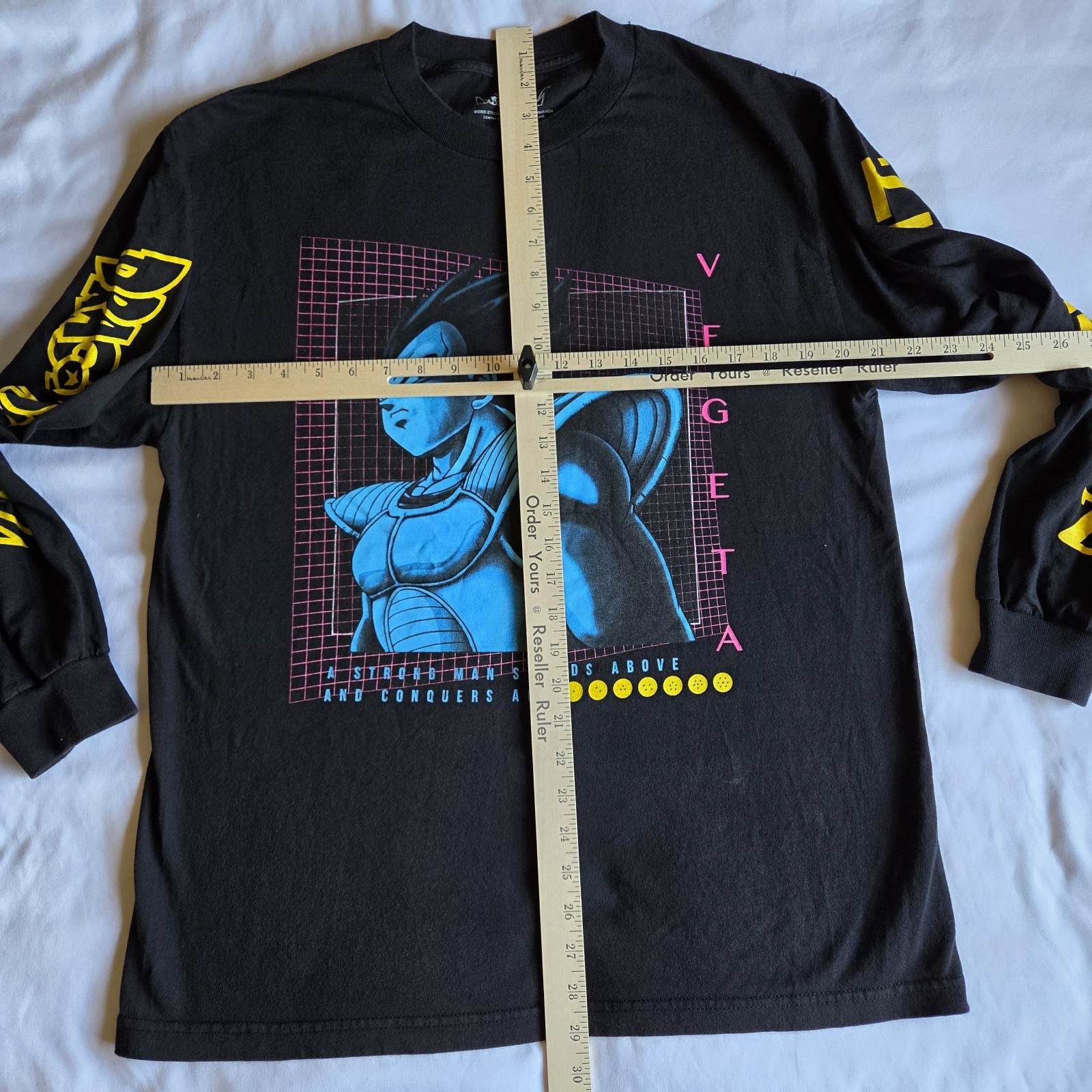 Dragon Ball Z Vegeta Super Saiyan 90&rsquo;s Anime Black L Long Sleeve Graphic T-Shirt