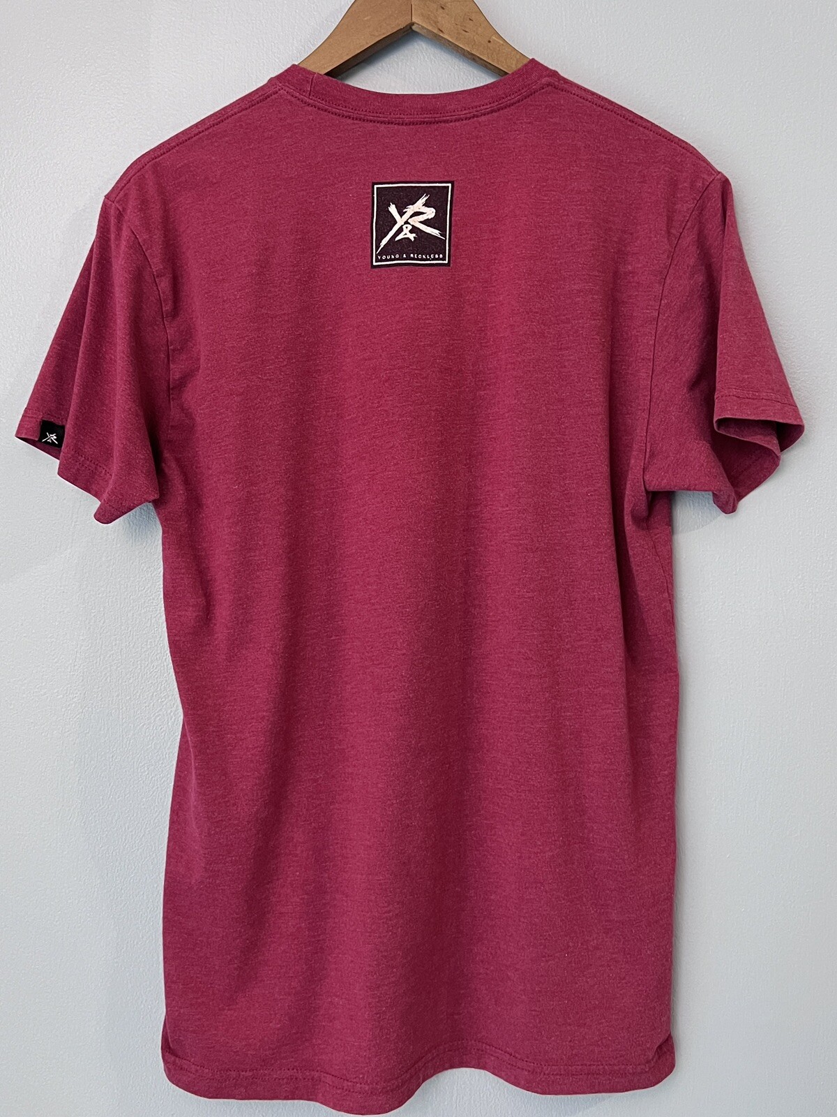 Young & Reckless Los Angeles T Shirt Men’s Sz M LA Maroon 60/40 Cotton/Poly