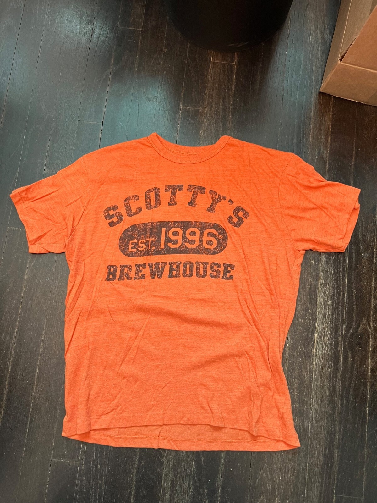 Scotty&rsquo;s Brewhouse Indiana T-Shirt LEAGUE Classic Fit Size Large