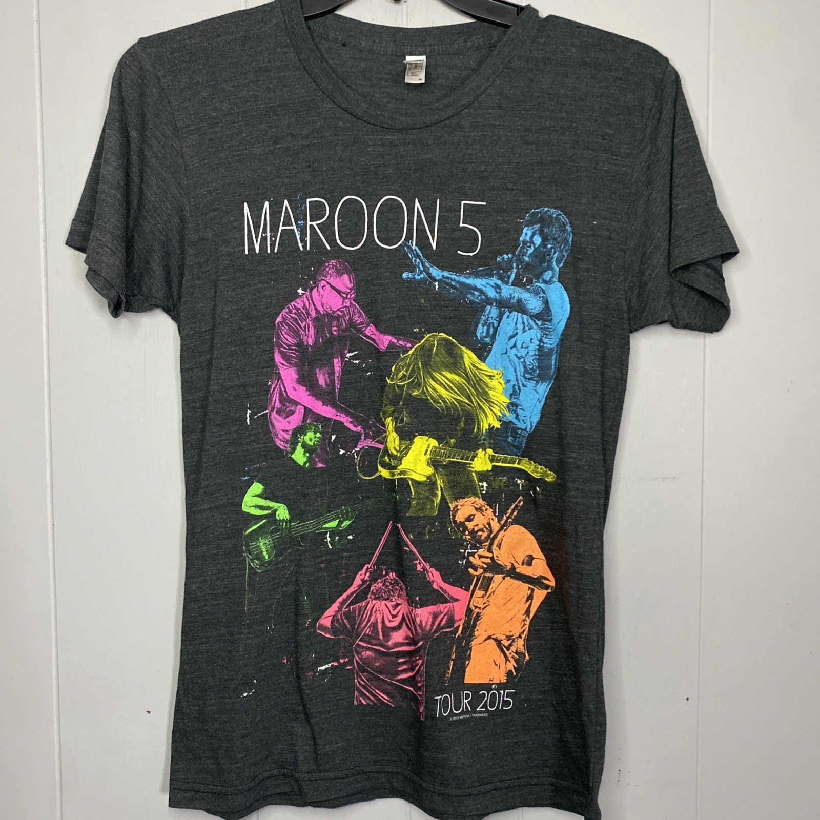 Maroon 5 2015 Concert Tour T-Shirt Size Medium North American Adam Levine M