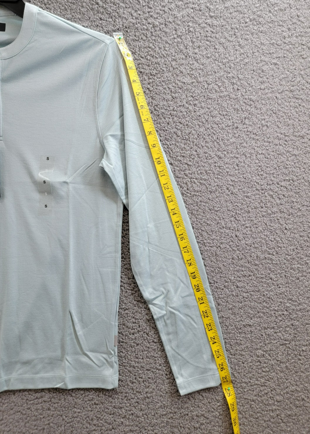 Alfani Alfatech Solid Henley Neck Shirt Men&rsquo;s S Cloud Blue Long Sleeve Pullover