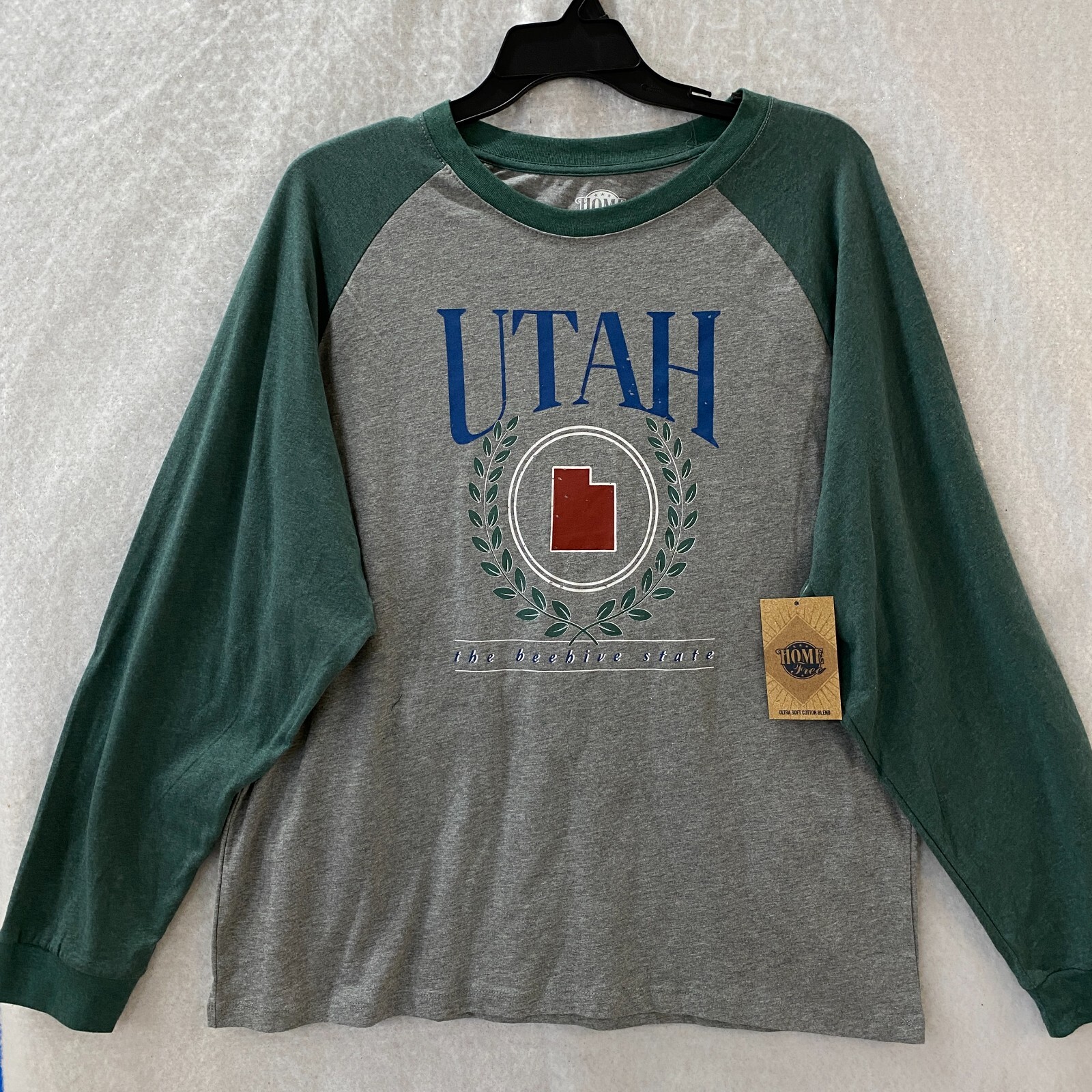 Utah T-Shirt Men&rsquo;s Medium The Beehive State Home Free Raglan Sleeve Gray Green