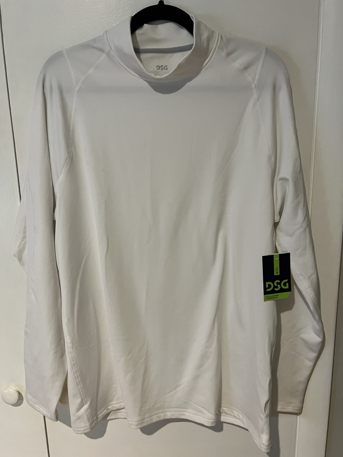 NWT DSG Men&rsquo;s Cold Weather Compression Crew Neck Top White Base Layer Size XL