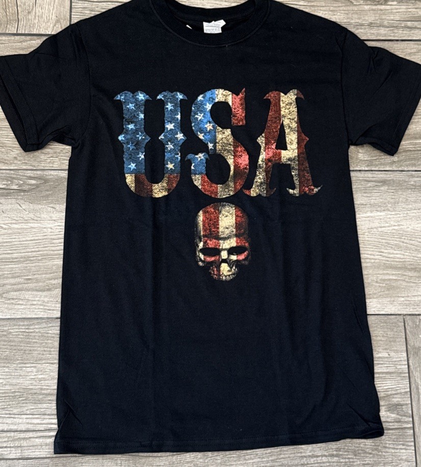 USA Skull Biker T-Shirt Distressed Gothic Patriotic Gildan 2021 Tee Size Small