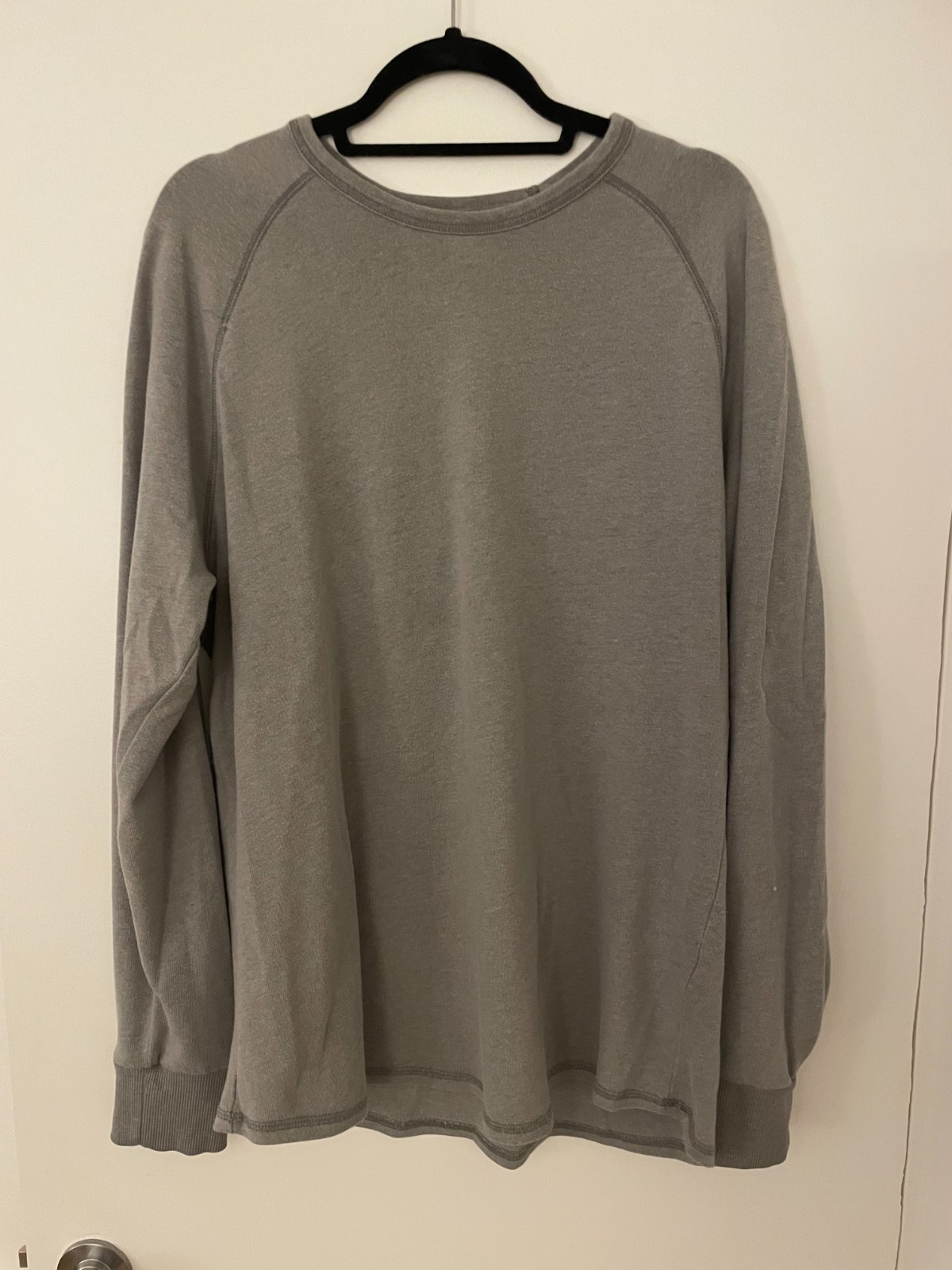 Alternative Apparel Men&rsquo;s Long Sleeve Light Sweatshirt XL