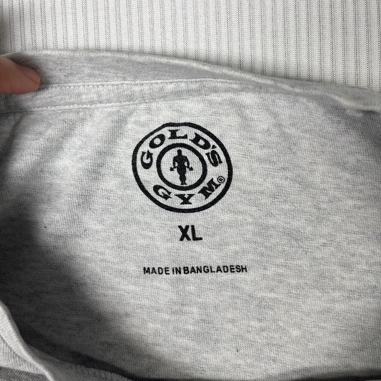Gold&rsquo;s Gym Shirt Mens XL Gray Venice CA Bodybuilder Logo Graphic Tee Workout