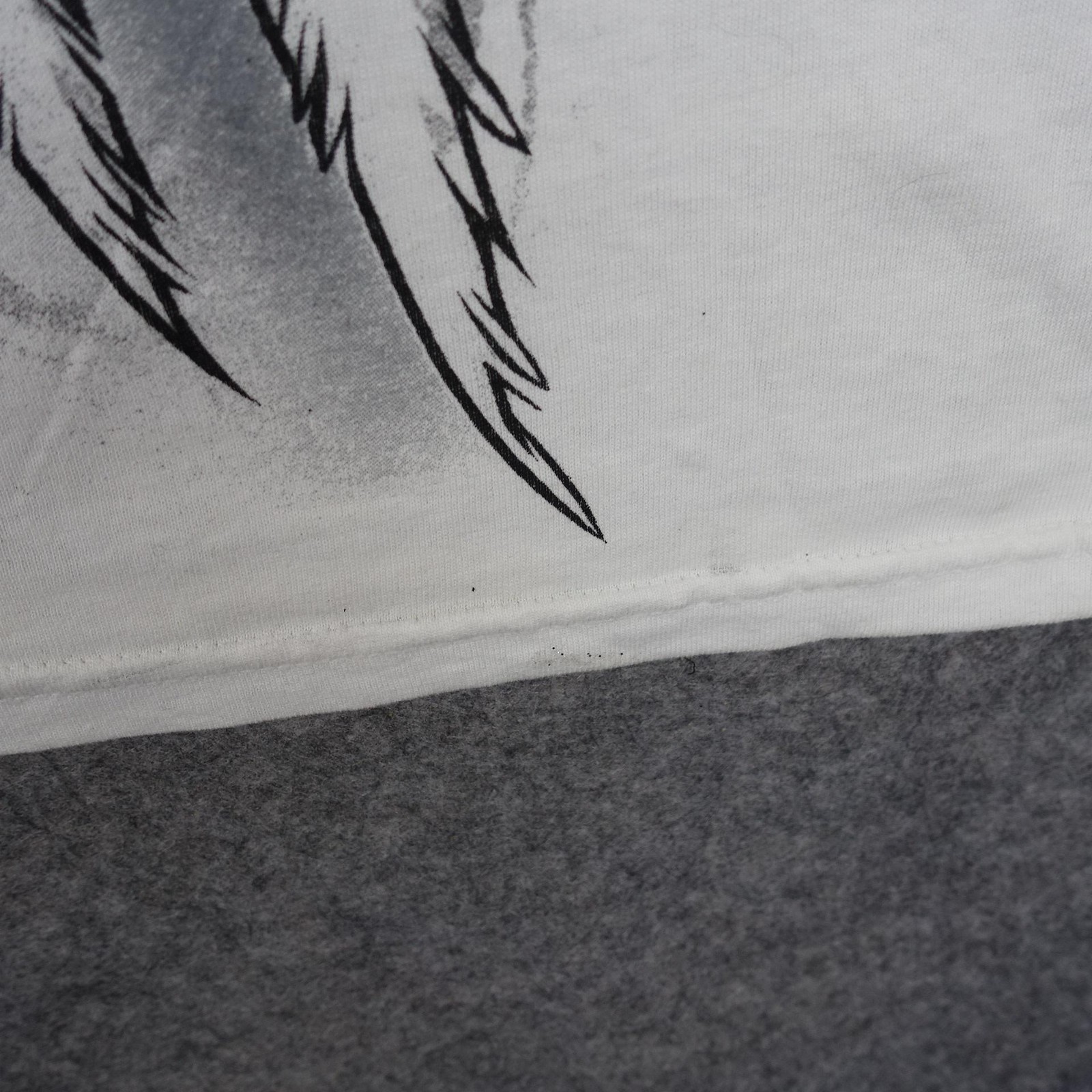 Angel Shirt Mens 2XL White Graphic Wings Halo Gothic Glitter Tee Genuine Tee Y2K