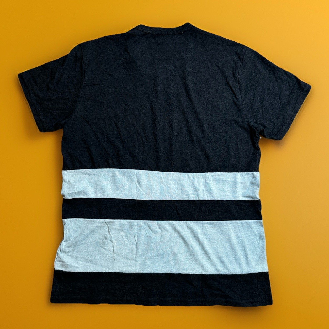 NEW ALTERNATIVE EARTH Horizontal Stripe Crew Neck Tee T-shirt Apparel Size Large