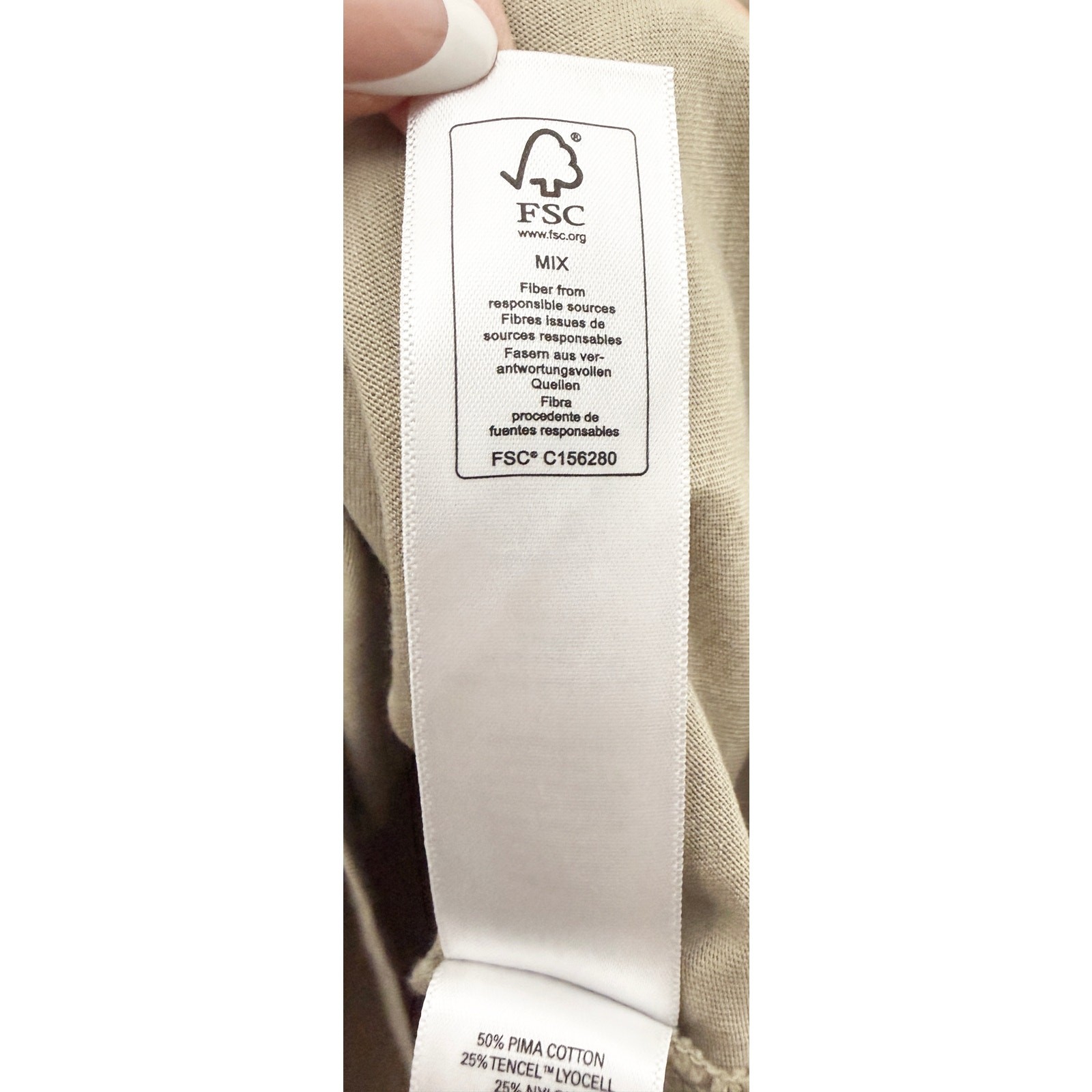 DUER Men&rsquo;s The Only Tee Casual Soft Lightweight Quick Drying Preppy Tuck Untuck