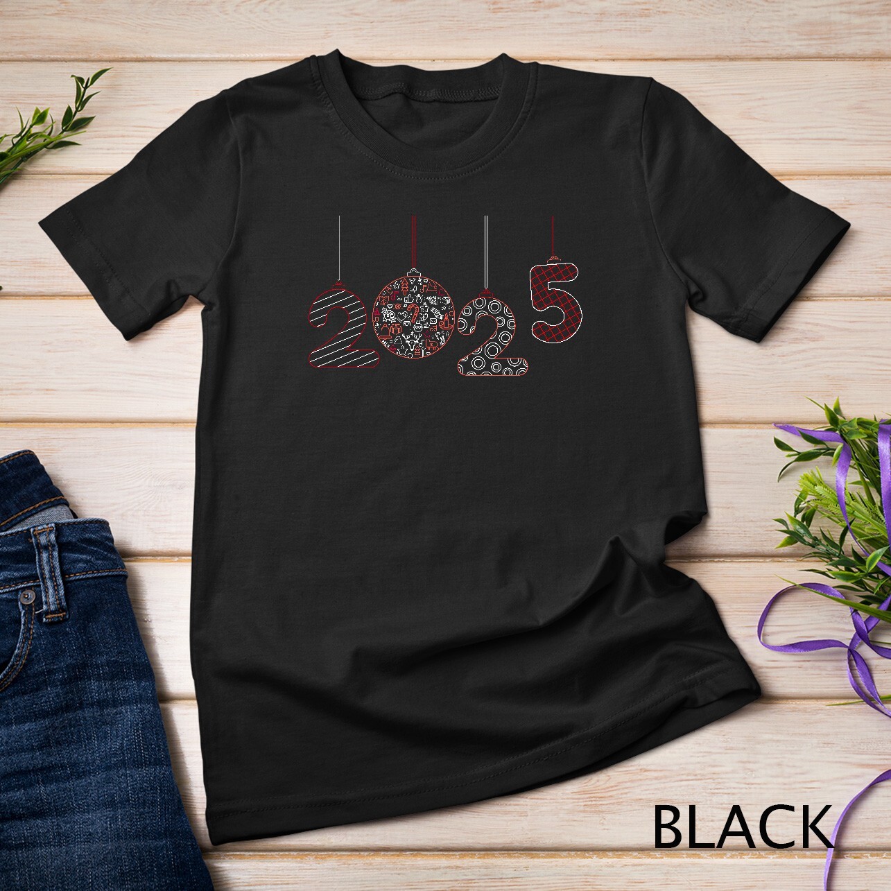 Minimalist 2025 Chic and Modern New Year Design Funny T-shirt Unisex T-shirt
