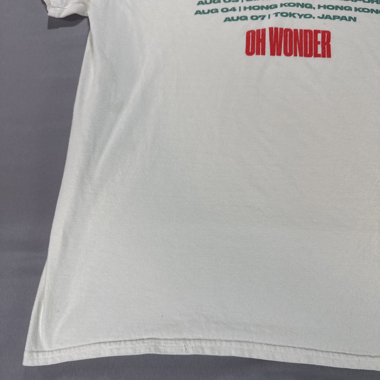Oh Wonder Tour Shirt Medium Ultralife Asia Tour 2017 Indie Pop Anvil Red Bar Tag