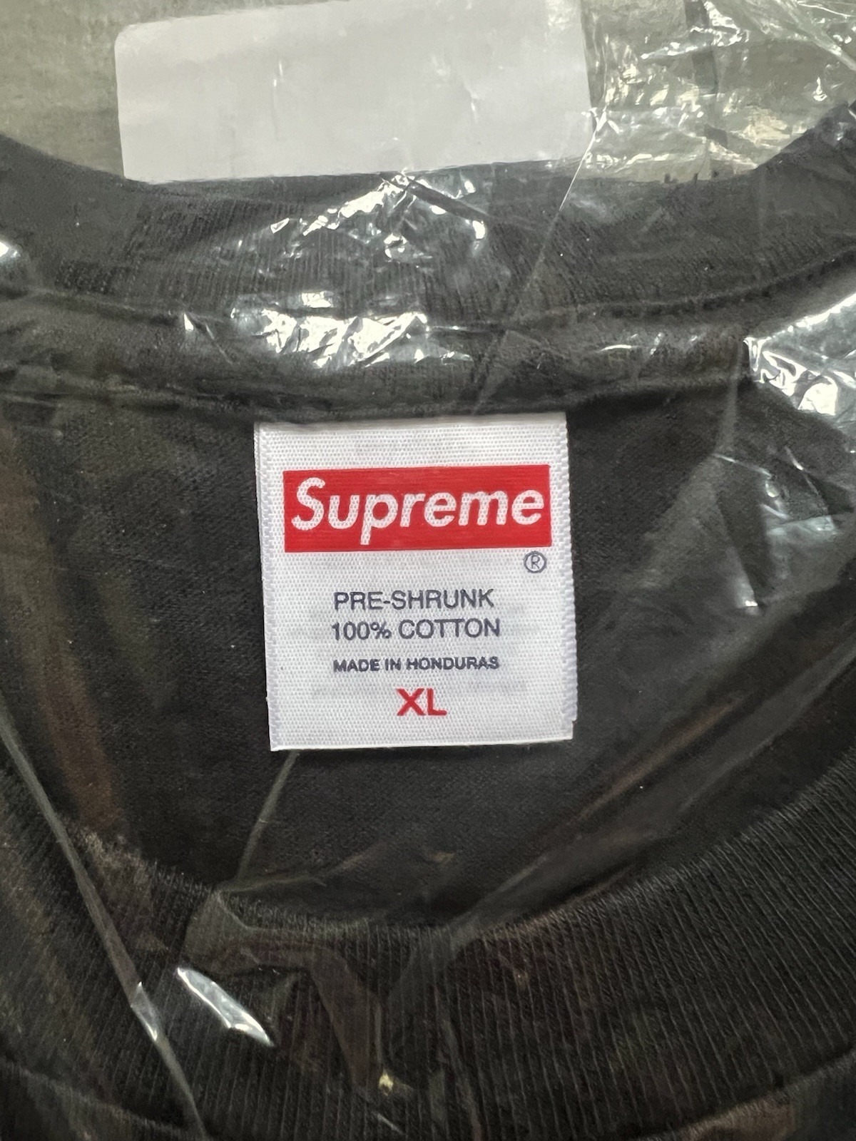 NEW IN-HAND | Supreme SS26 Aretha Franklin Tee Black XL