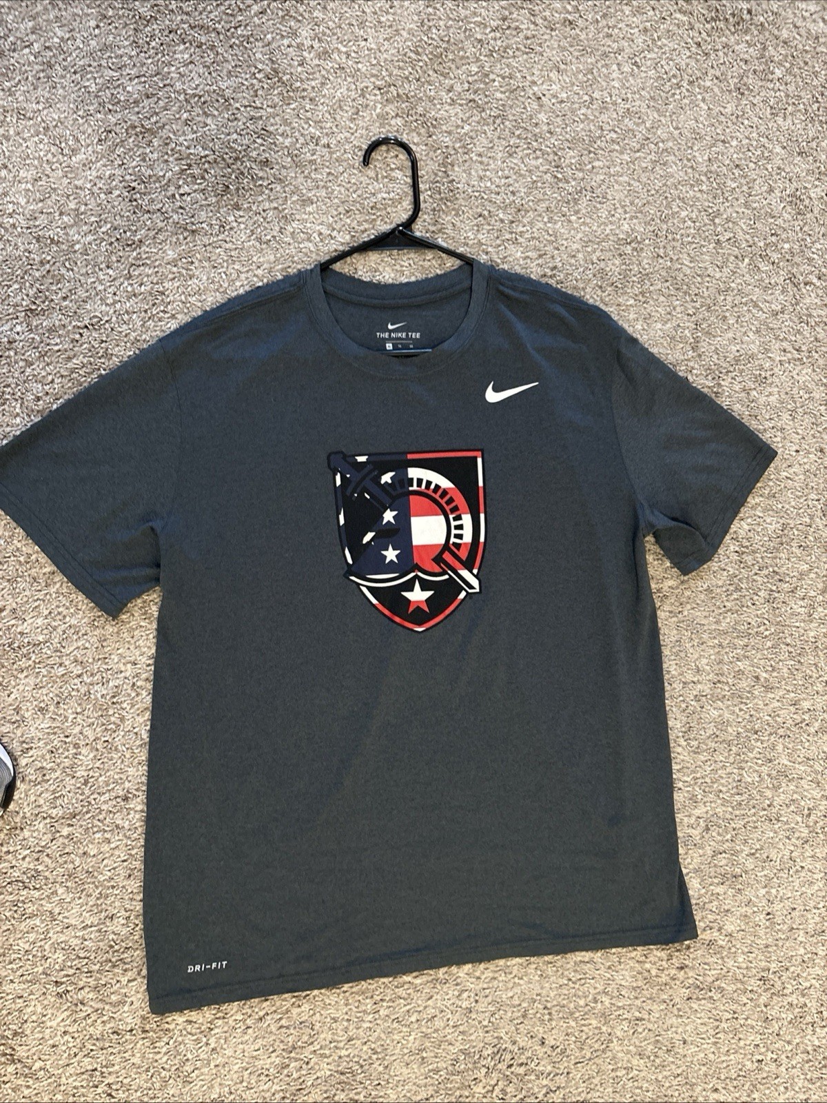 Nike West Point Army T-Shirt Grey American Flag Logo Dri Fit Mens XL
