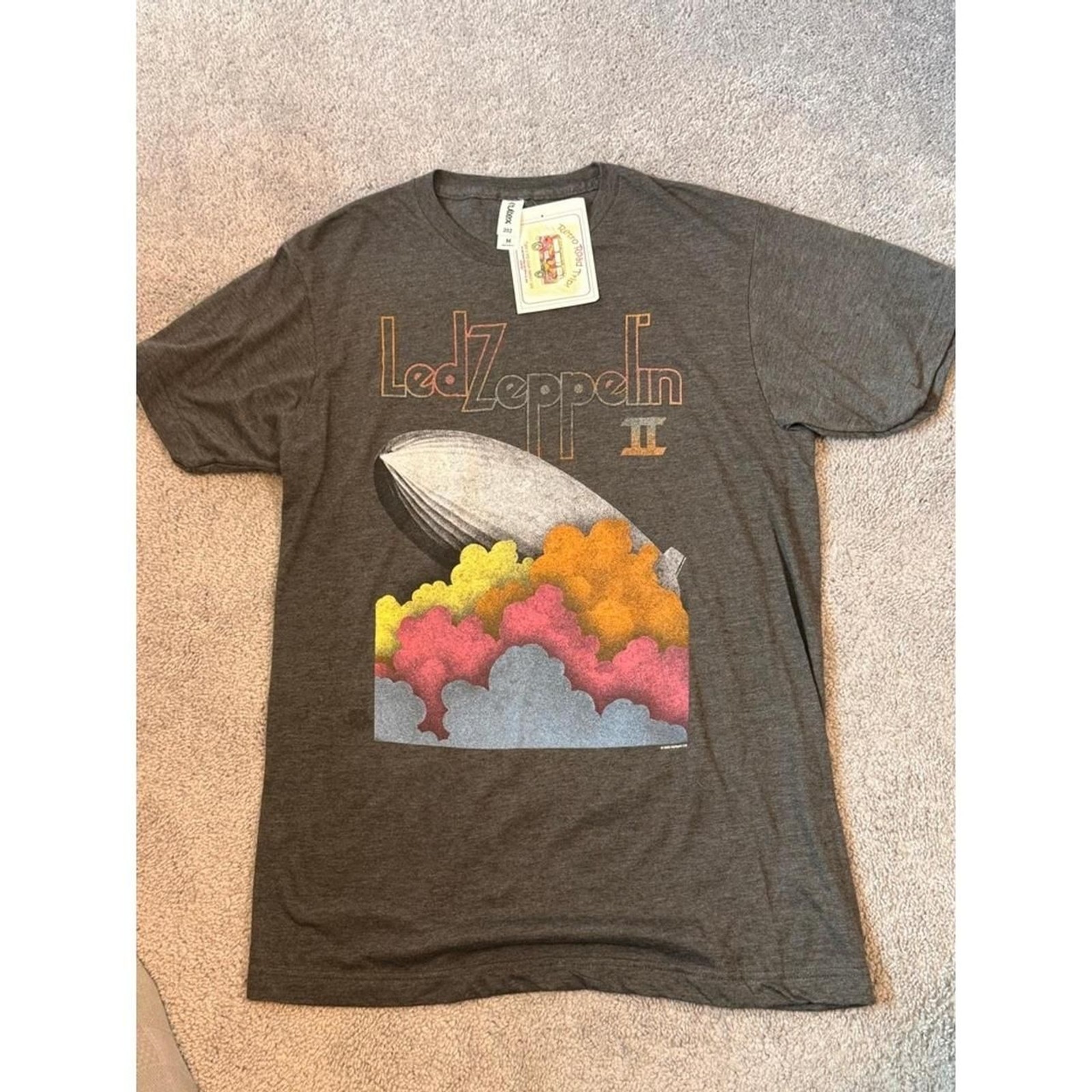 Tultex Men&rsquo;s Grey and Orange T-shirt