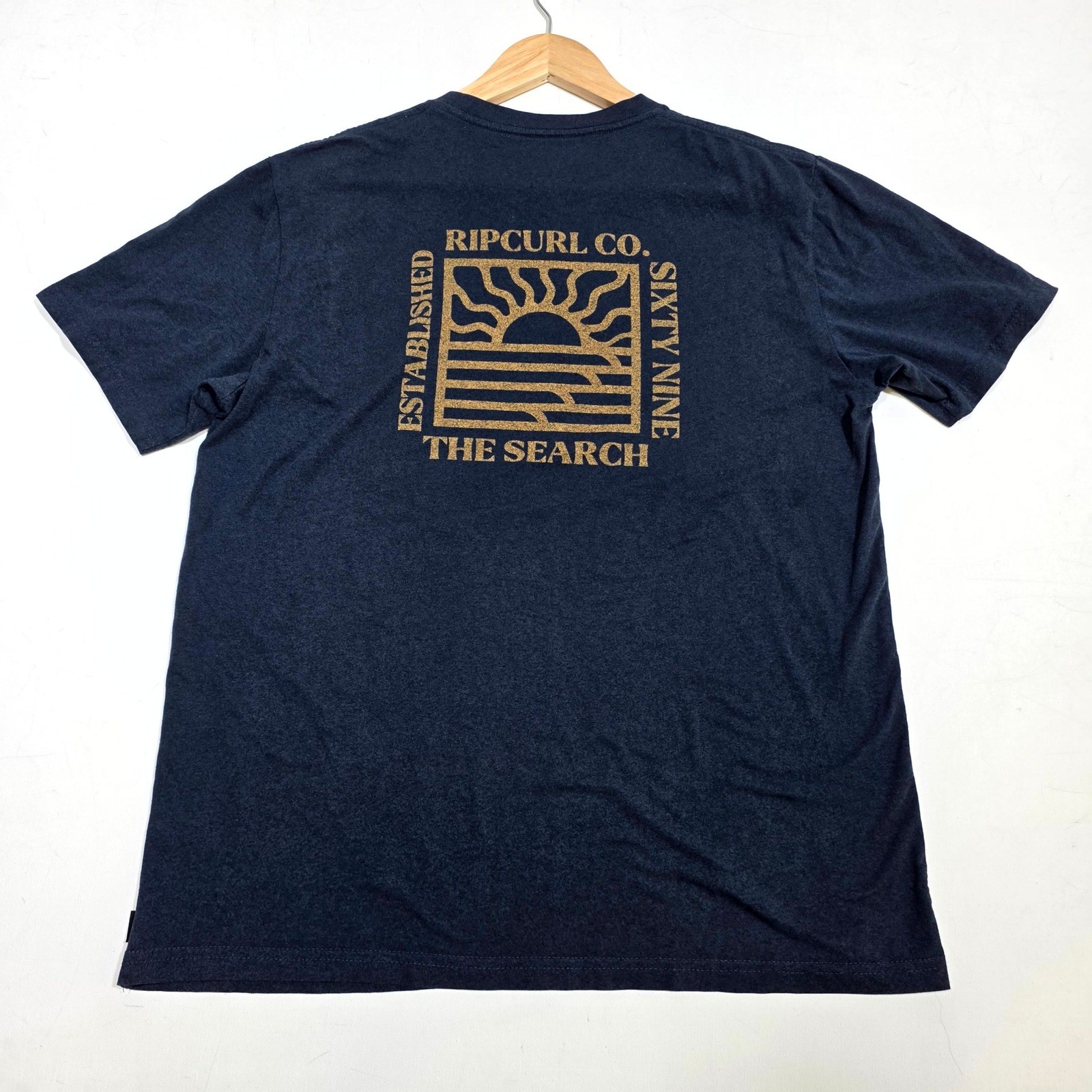 Rip Curl T-Shirt Mens Large Navy Blue Relaxed Fit Graphic The Search Surf Tee