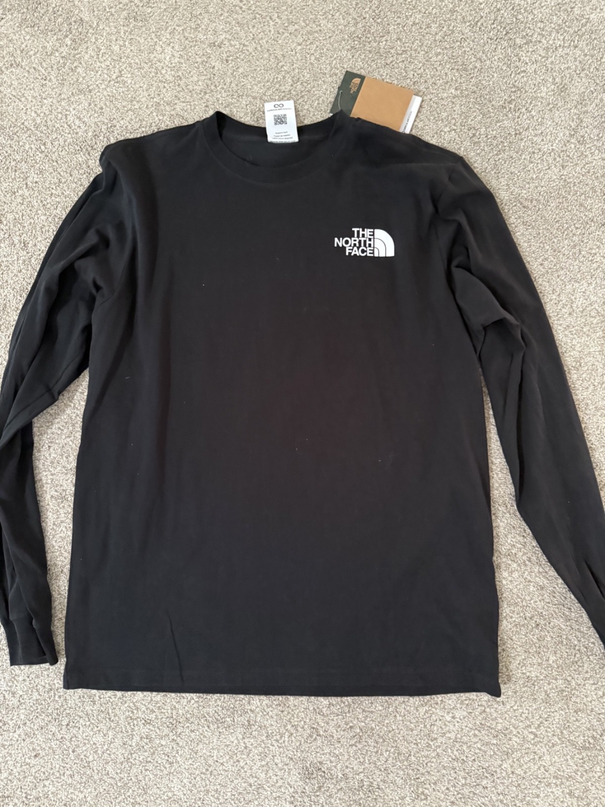 The North Face Men&rsquo;s Long Sleeve Black T-Shirt Never Stop Exploring, Size L