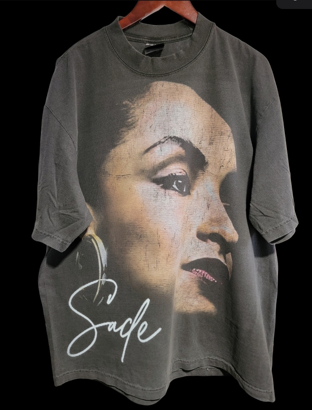 SADE ON A SHAKA HEAVYWEIGHT GARMET SHIRT « MODERN »