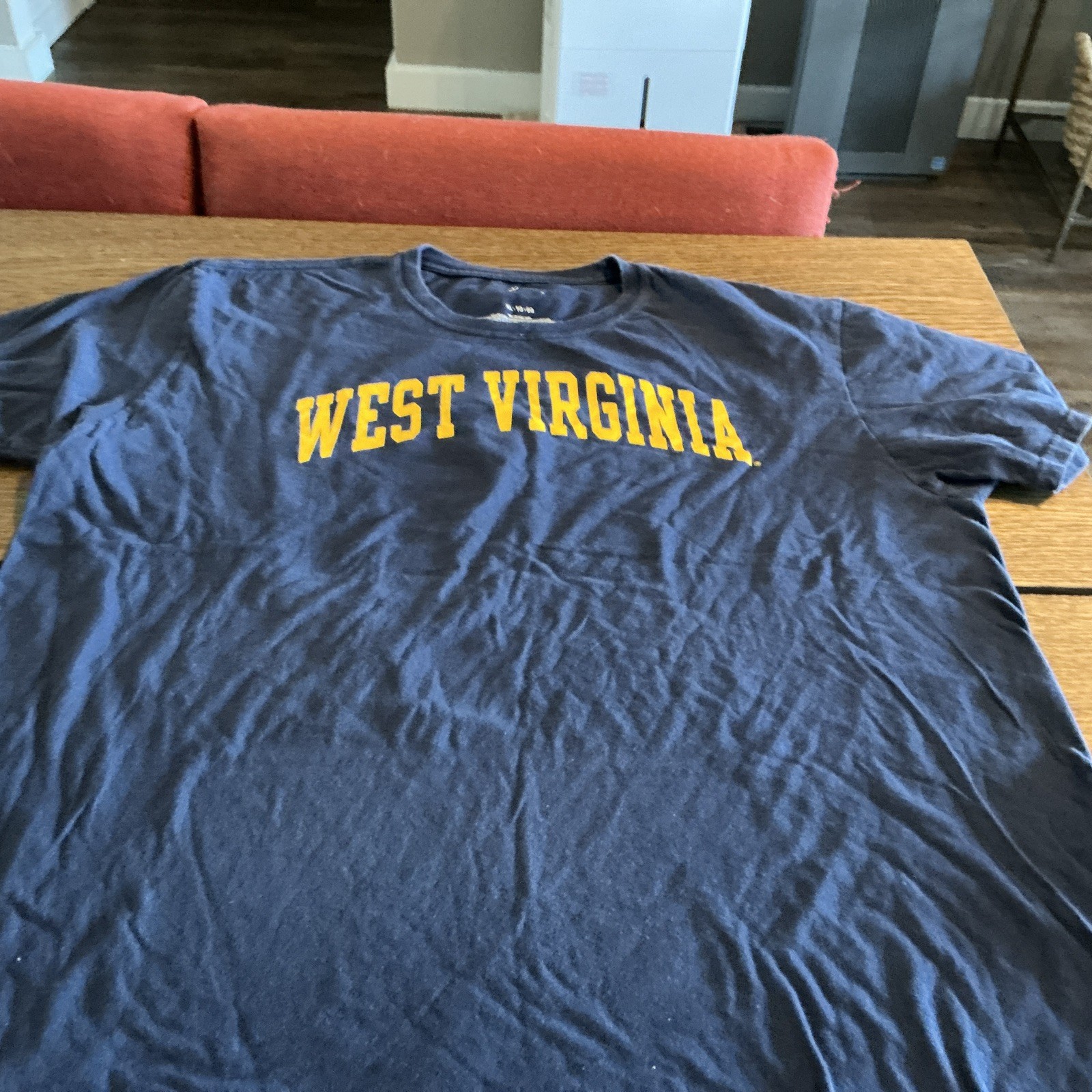 West Virginia University Adult T-Shirt Distressed Primary Logo, Navy, S-5XL