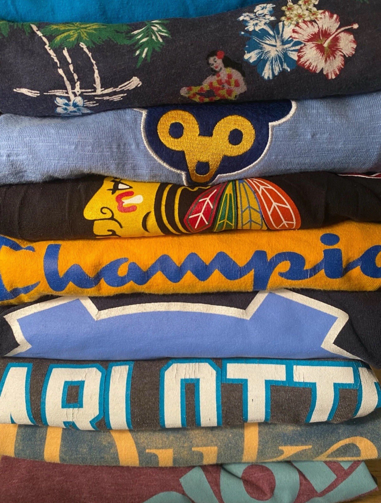 3 PACK Mystery Tee! 3 Vintage Thrifted Surprise 80s, 90s, Y2K graphic t-shirts