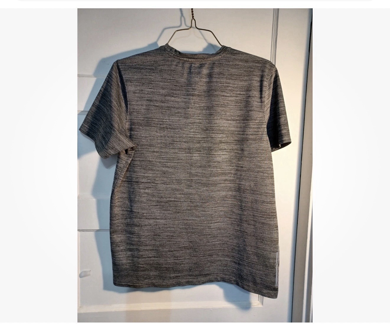 Kenneth Cole Active Front Pocket Gray Men&rsquo;s Soft And Stretchy T-shirt Size Large