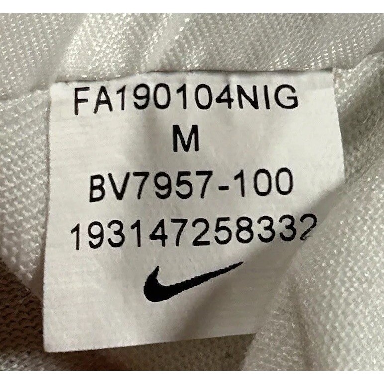 The Nike Tee Men&rsquo;s Medium M Short Sleeve Dri Fit White Camouflage BV7957-100