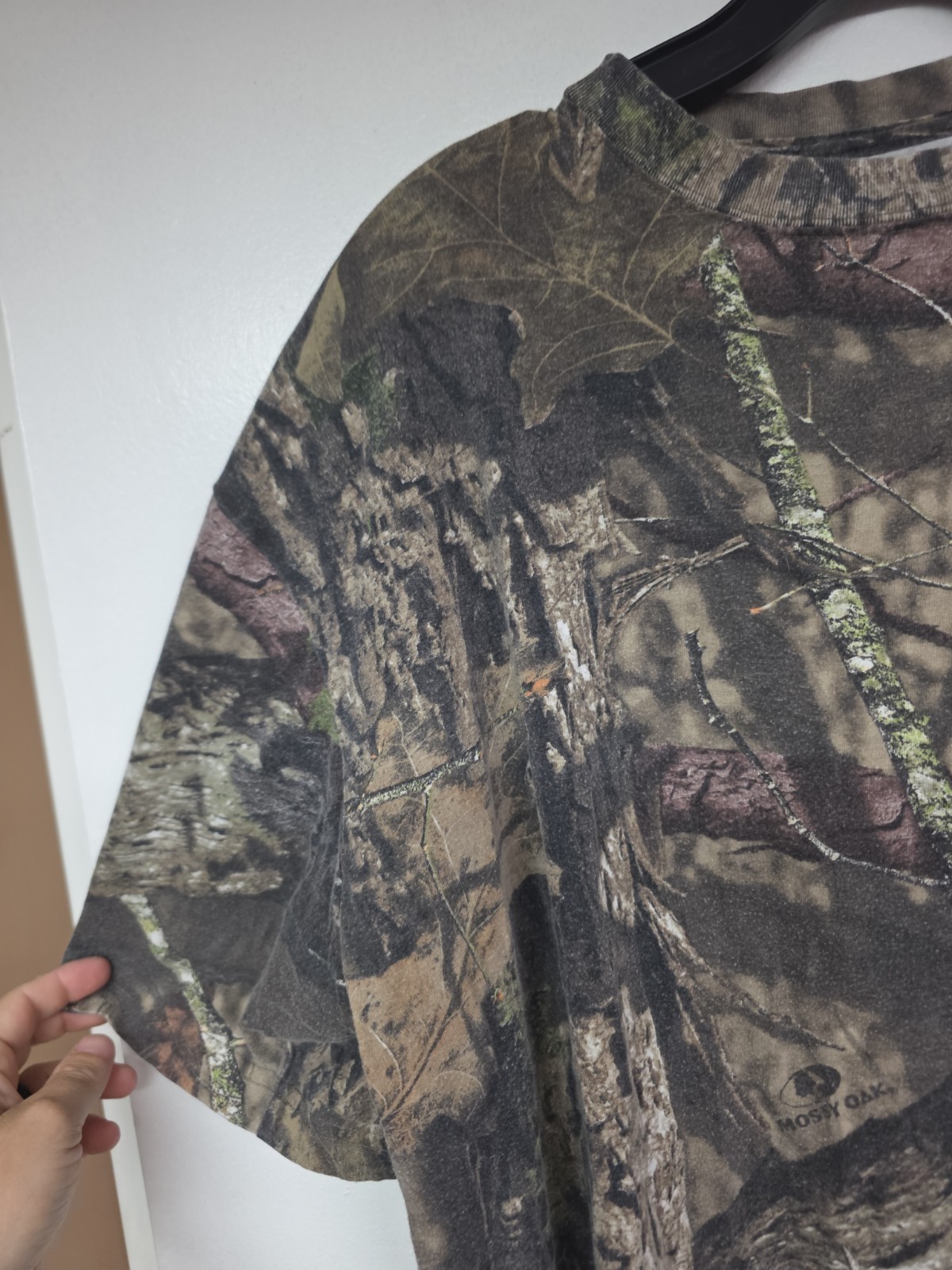 Walls Mossy Oak Camo Pocket T-Shirt Men’s L Short Sleeve Hunting Tee
